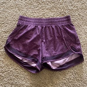 Athleta Printed Mesh Racer Run Short 4”